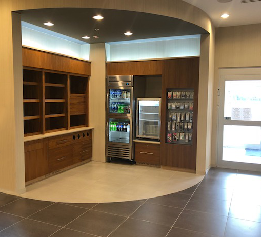 Corner Lunch and Snack Kitchen for Business